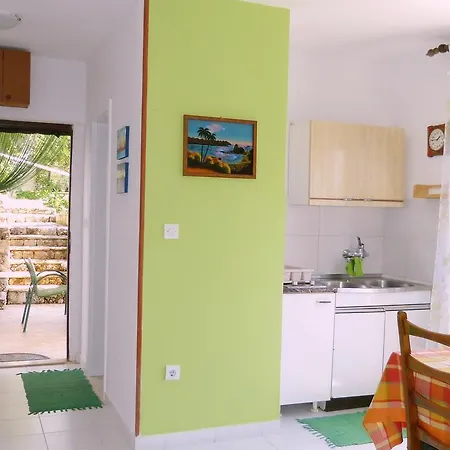Beach Front Apartments Balica Rat Omis Exterior photo